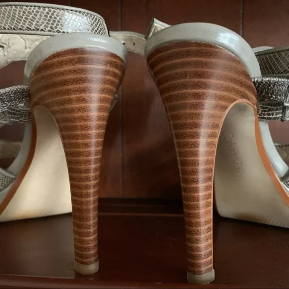 CALVIN KLEIN High Heels